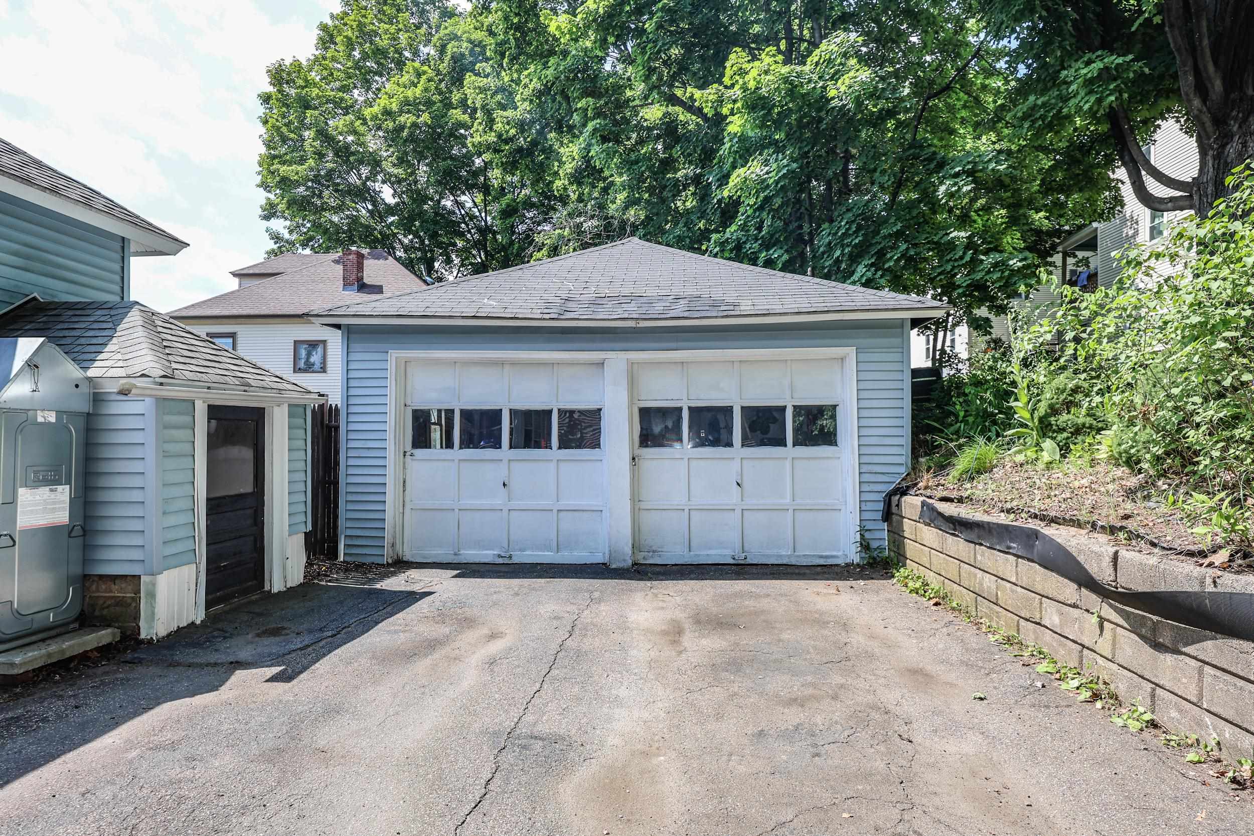 80 Baldwin Street Laconia, NH 03246 - Photo 7 of 35