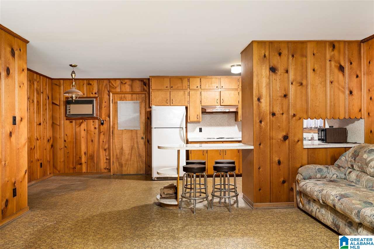 115 Hendrix Street Oneonta, AL 35121 - Photo 15 of 29