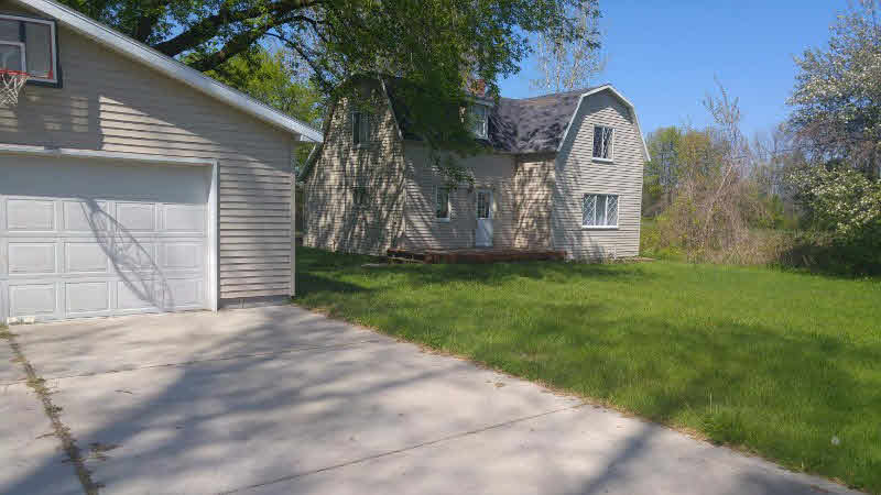 2777 East Lapan Road Pinconning, MI 48650 - Photo 1 of 5 Gallery Image 1