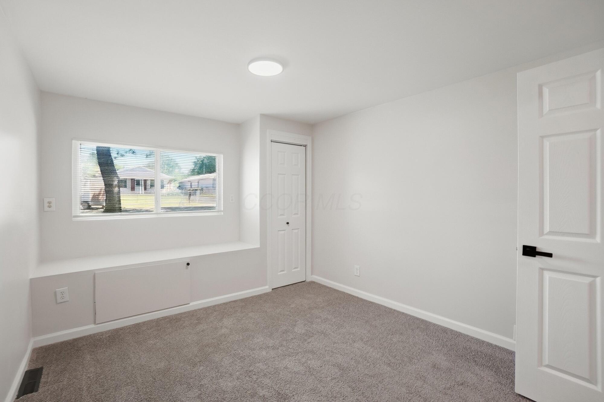 691 Basswood Road Columbus, OH 43207 - Photo 24 of 32 024