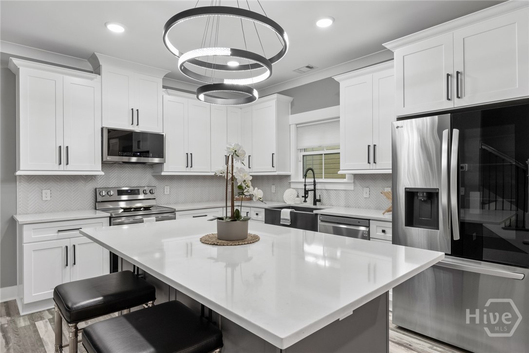 653 Seiler Avenue Savannah, GA 31401 - Photo 9 of 45