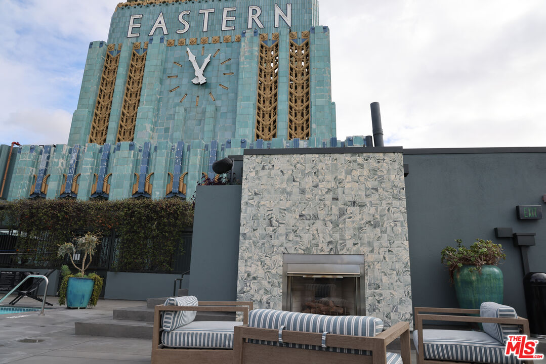 849 South Broadway, Unit 906 Los Angeles, CA 90014 - Photo 47 of 65