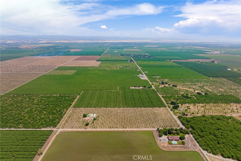 4580 Dayton West Road Chico, CA 95928 - Photo 67 of 75 an aerial view of a football ground
