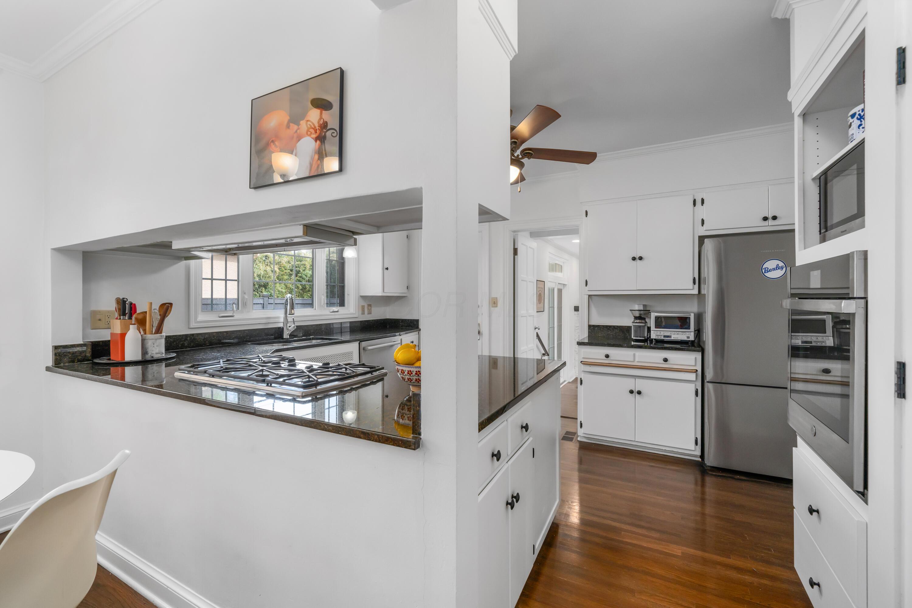 2389 Bryden Road Columbus, OH 43209 - Photo 34 of 90 DSC03261