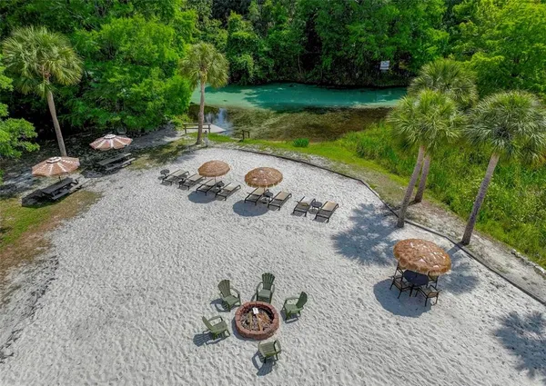 $2,500 | 7032 River Run Boulevard, Unit 7032, Weeki Wachee, FL 34607