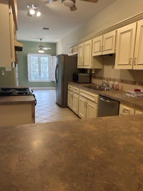 7032 River Run Boulevard, Unit 7032 Weeki Wachee, FL 34607 - Photo 10 of 49