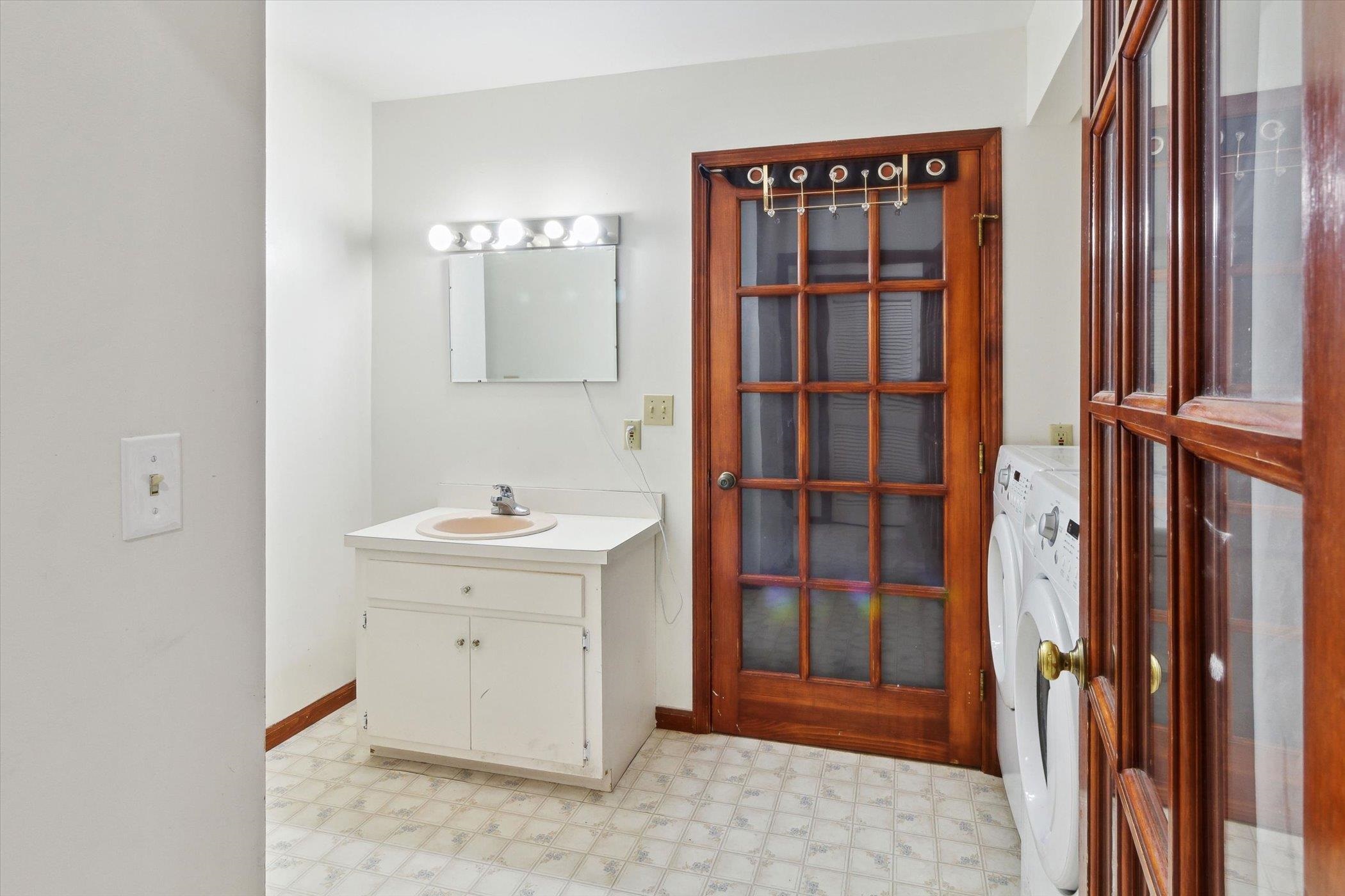 287 West St Charles Road Ithaca, MI 48847 - Photo 23 of 62