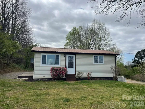 $259,900 | 7686 Shoupes Grove Church Road, Hickory, NC 28602