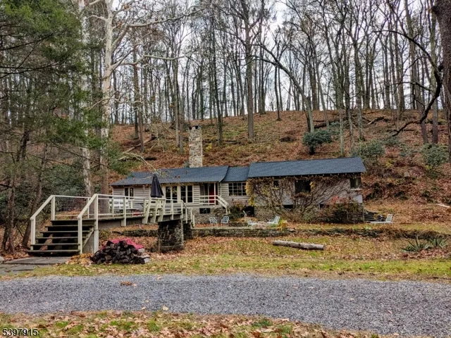 a view of outdoor space yard and deck