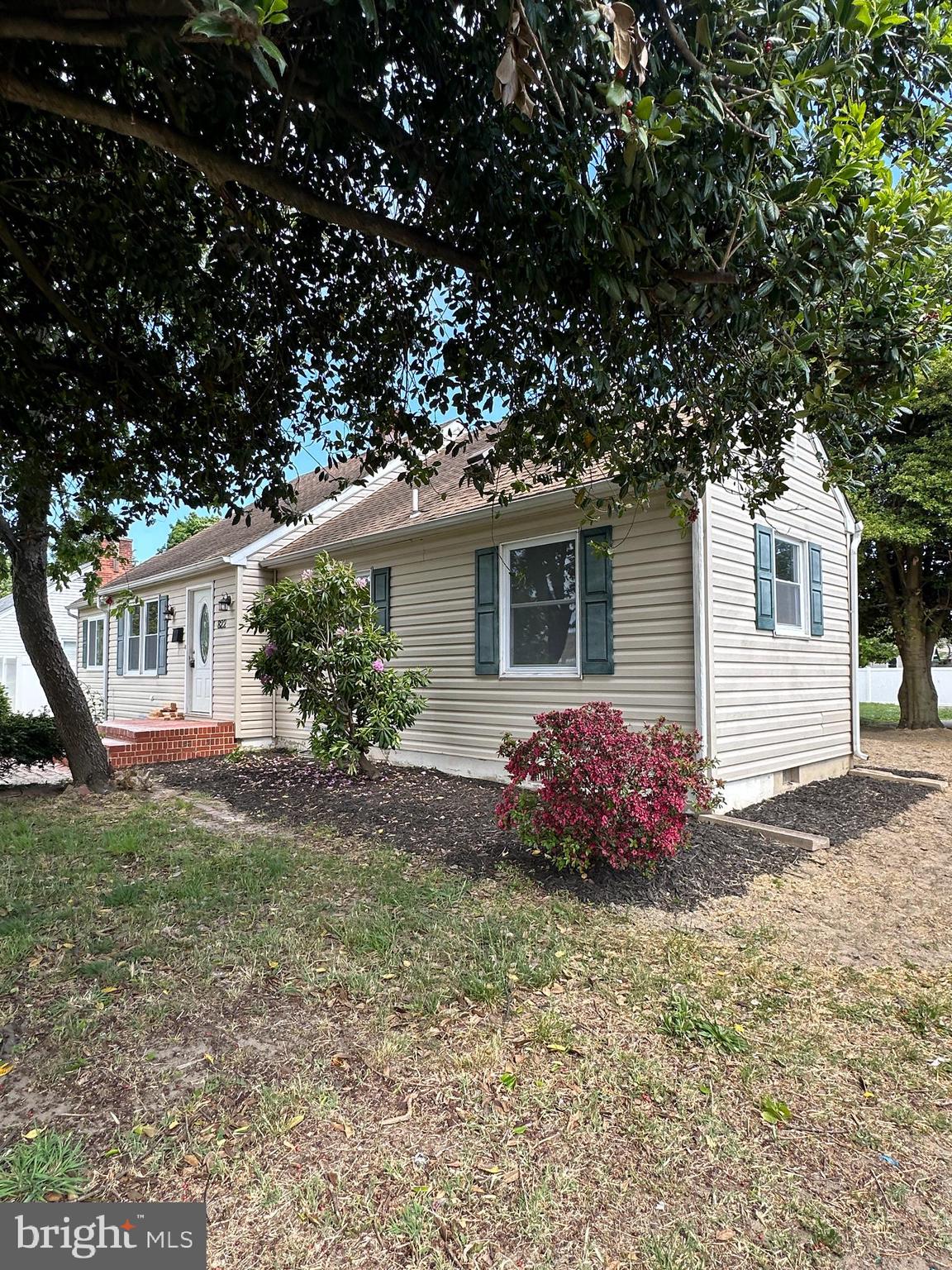 822 White Oak Road Dover, DE 19901 - Photo 2 of 19