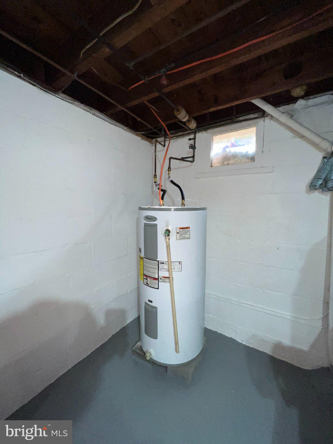 11402 Red Hill Road Southwest La Vale, MD 21502 - Photo 30 of 92 Functional water heater in a clean basement.