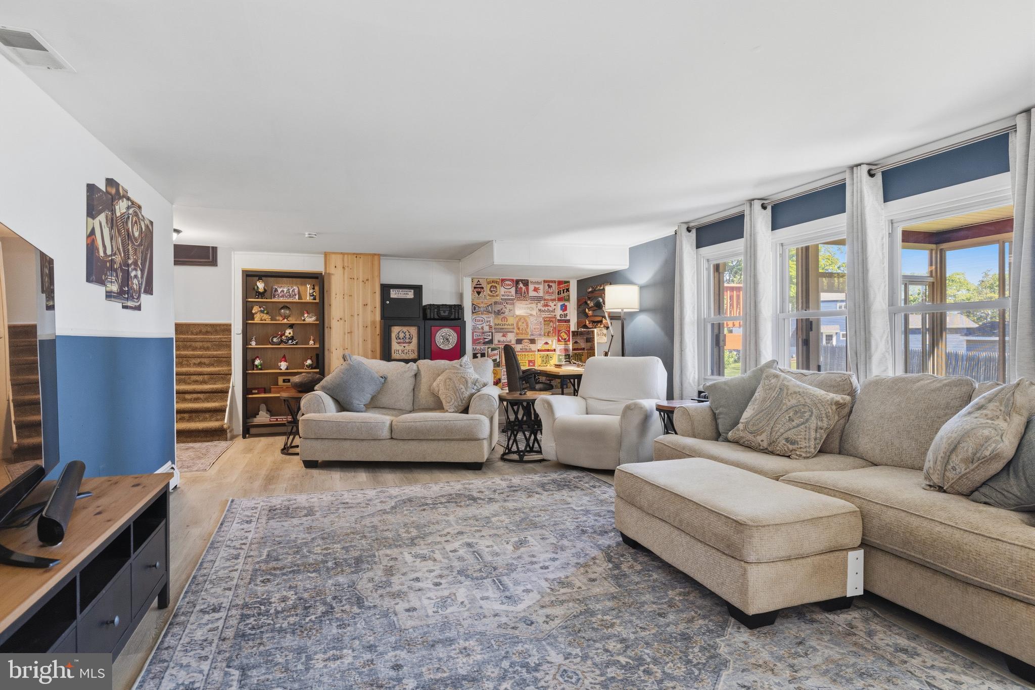 1519 Nevarc Road Warminster, PA 18974 - Photo 26 of 37 Family Room
