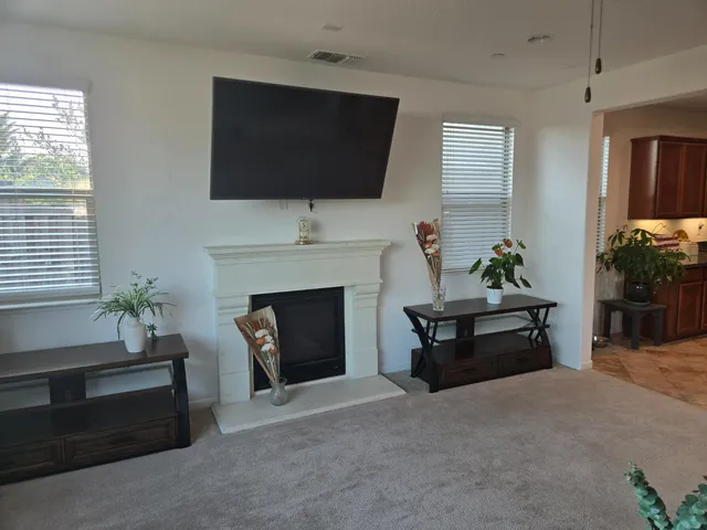 $928,888 | 736 River Bend Drive, Lathrop, CA 95330