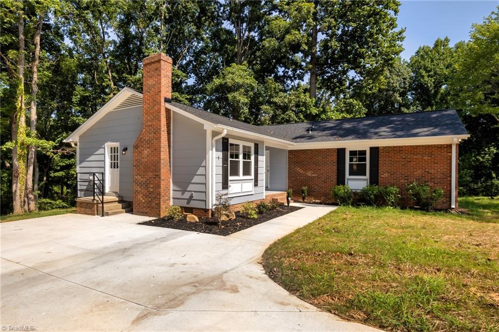 6420 Wynyard Avenue Rural Hall, NC 27045 - Photo 4 of 39 Gallery Image 4