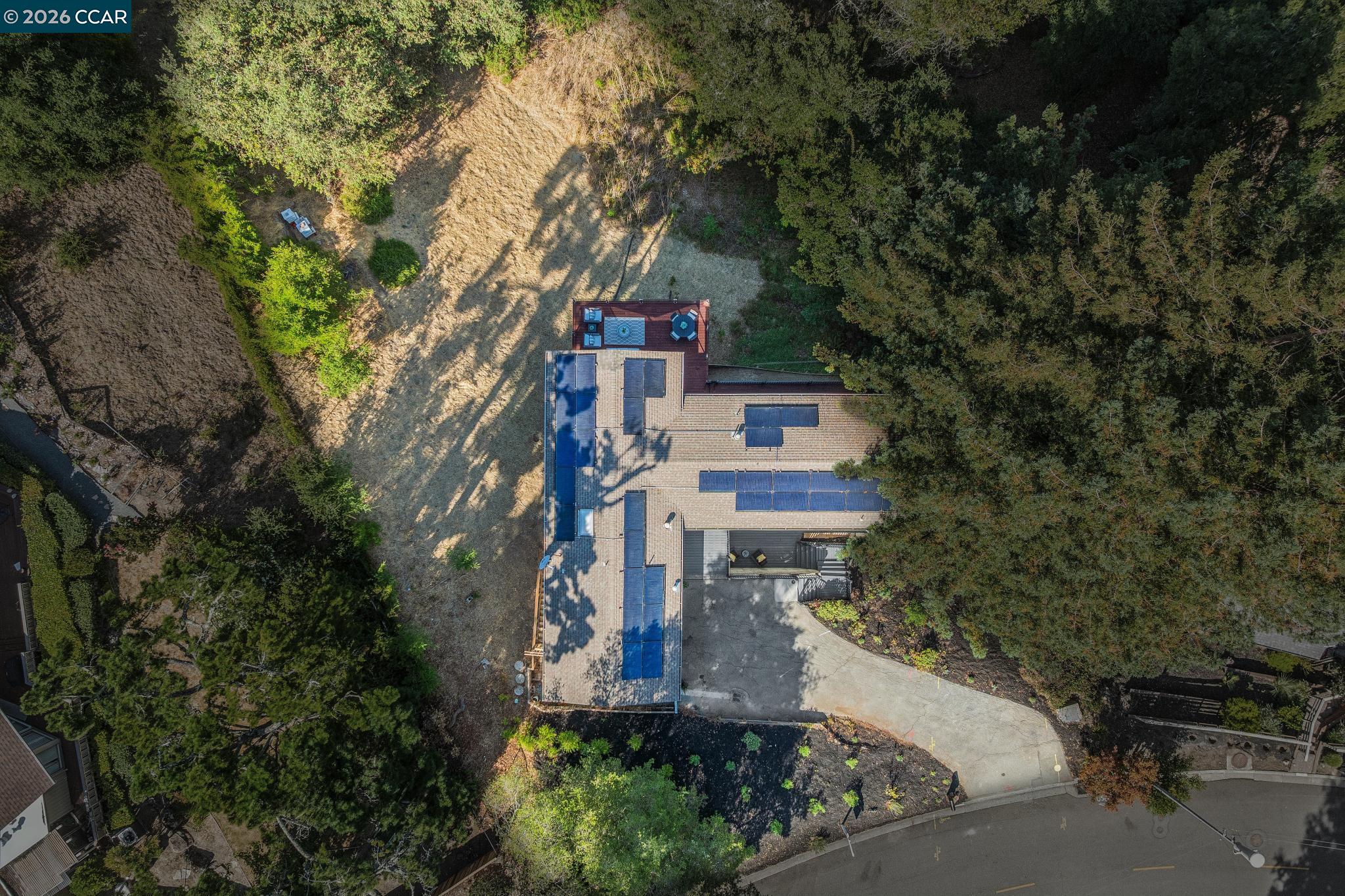 583 Tahos Road Orinda, CA 94563 - Photo 30 of 31 Gallery Image 30