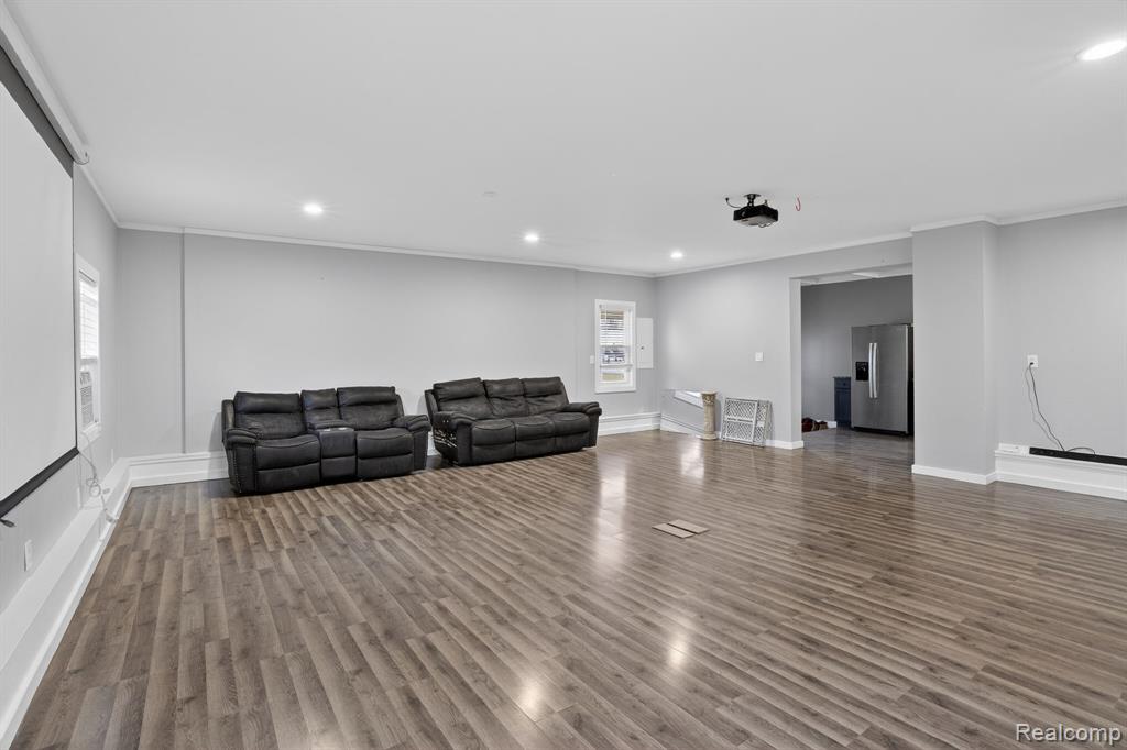 200 North River Road Saginaw, MI 48609 - Photo 17 of 50