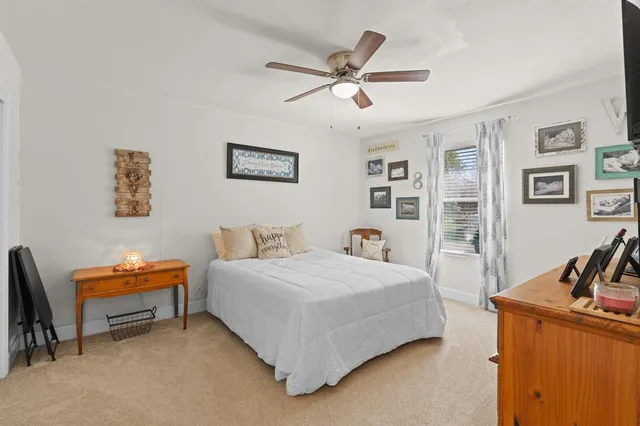 $320,000 | 605 South 3rd Street, Grandview, TX 76050