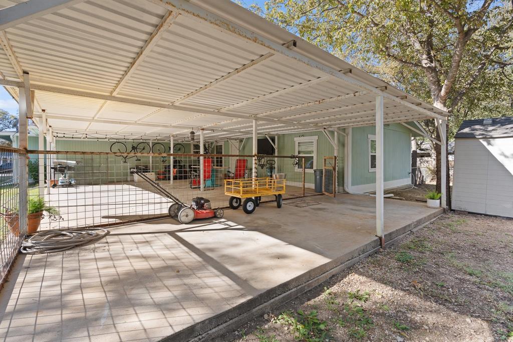 605 South 3rd Street Grandview, TX 76050 - Photo 18 of 23 View of patio / terrace
