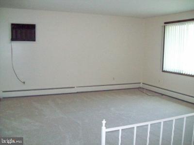 1136 Kochenderfer Road Lebanon, PA 17046 - Photo 3 of 12 Gallery Image 3