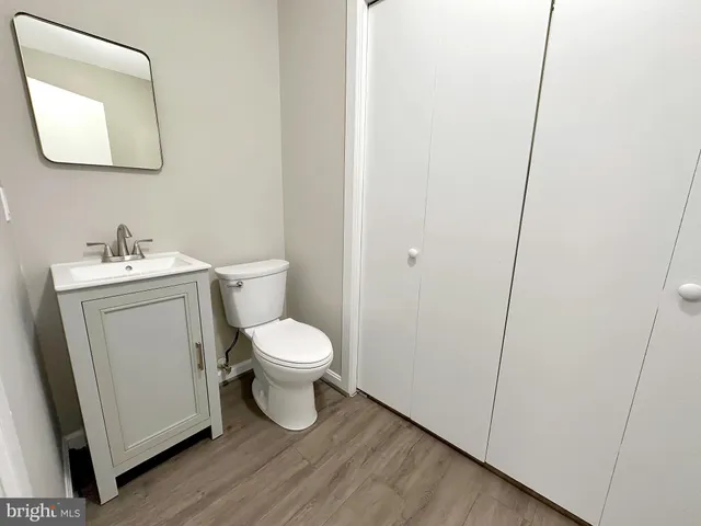 a view of empty room with windows