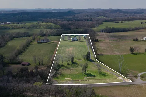 $835,000 | 255 Lindsey Hollow Road, Gallatin, TN 37066