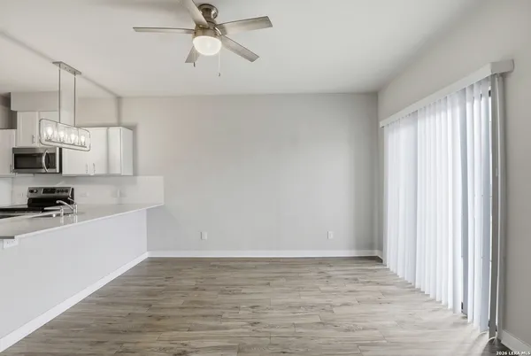 $966 | 711 South Frio Street, Unit 2303, San Antonio, TX 78207