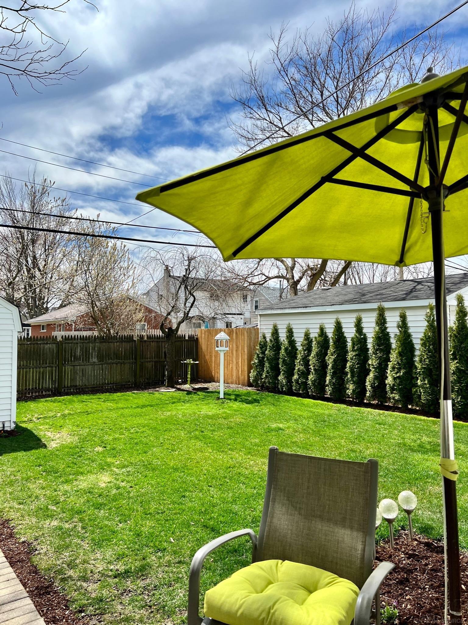 2181 Ridgemont Road Grosse Pointe Woods, MI 48236 - Photo 21 of 29