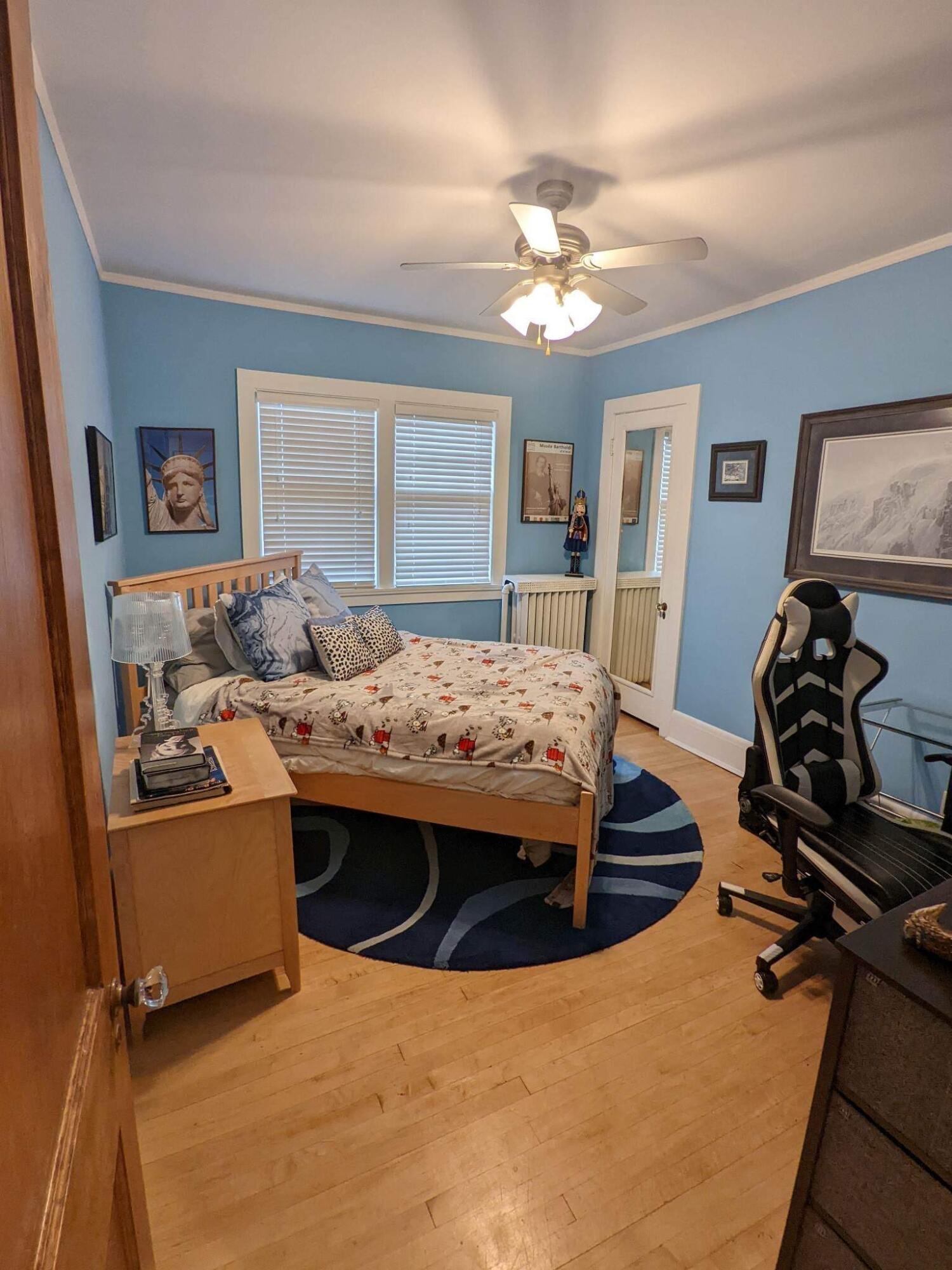 5036 West Washington Boulevard Milwaukee, WI 53208 - Photo 15 of 16 Bedroom 2