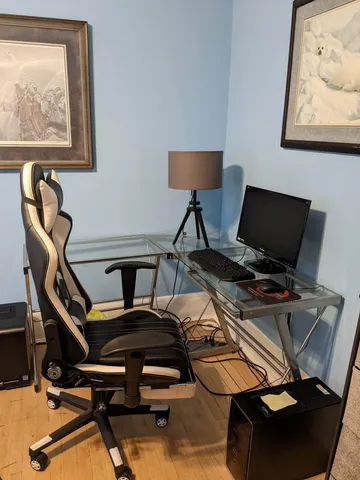 $3,800 | 5036 West Washington Boulevard, Milwaukee, WI 53208