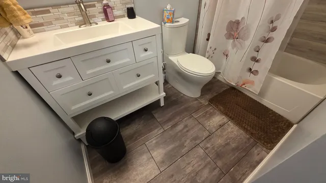 $525,000 | 45481 Bluemont Junction Square, Sterling, VA 20164