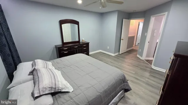 $525,000 | 45481 Bluemont Junction Square, Sterling, VA 20164