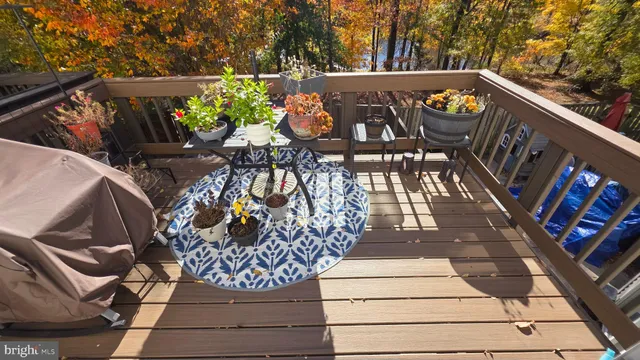 $525,000 | 45481 Bluemont Junction Square, Sterling, VA 20164