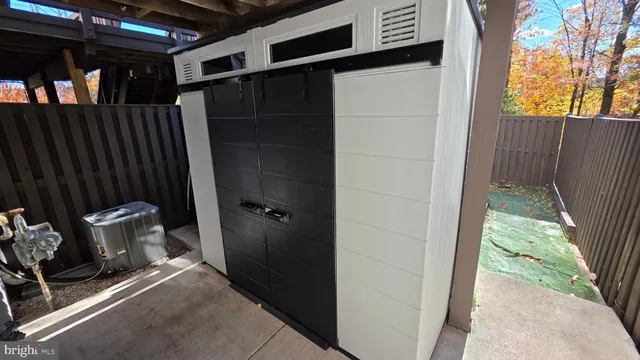 $525,000 | 45481 Bluemont Junction Square, Sterling, VA 20164