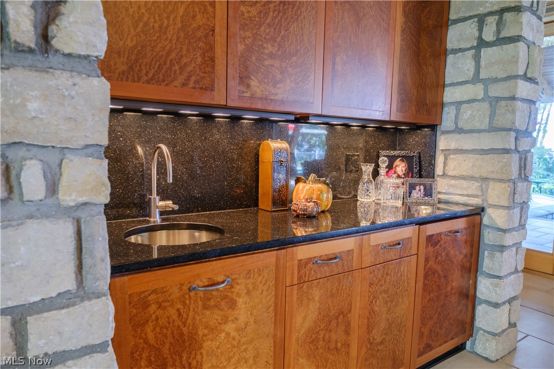 1409 Cedar Point Road Sandusky, OH 44870 - Photo 21 of 33
