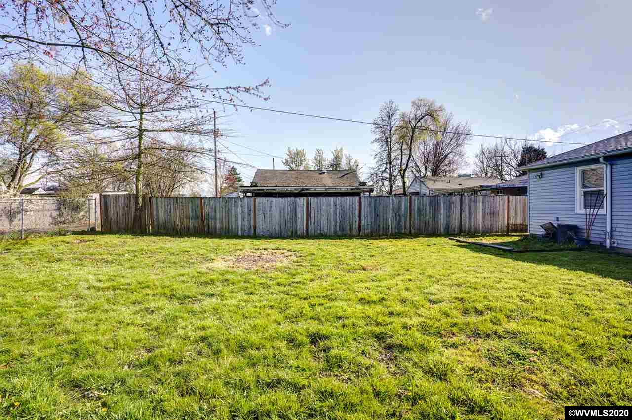 1415 Southwest Walnut Street Albany, OR 97321 - Photo 31 of 33