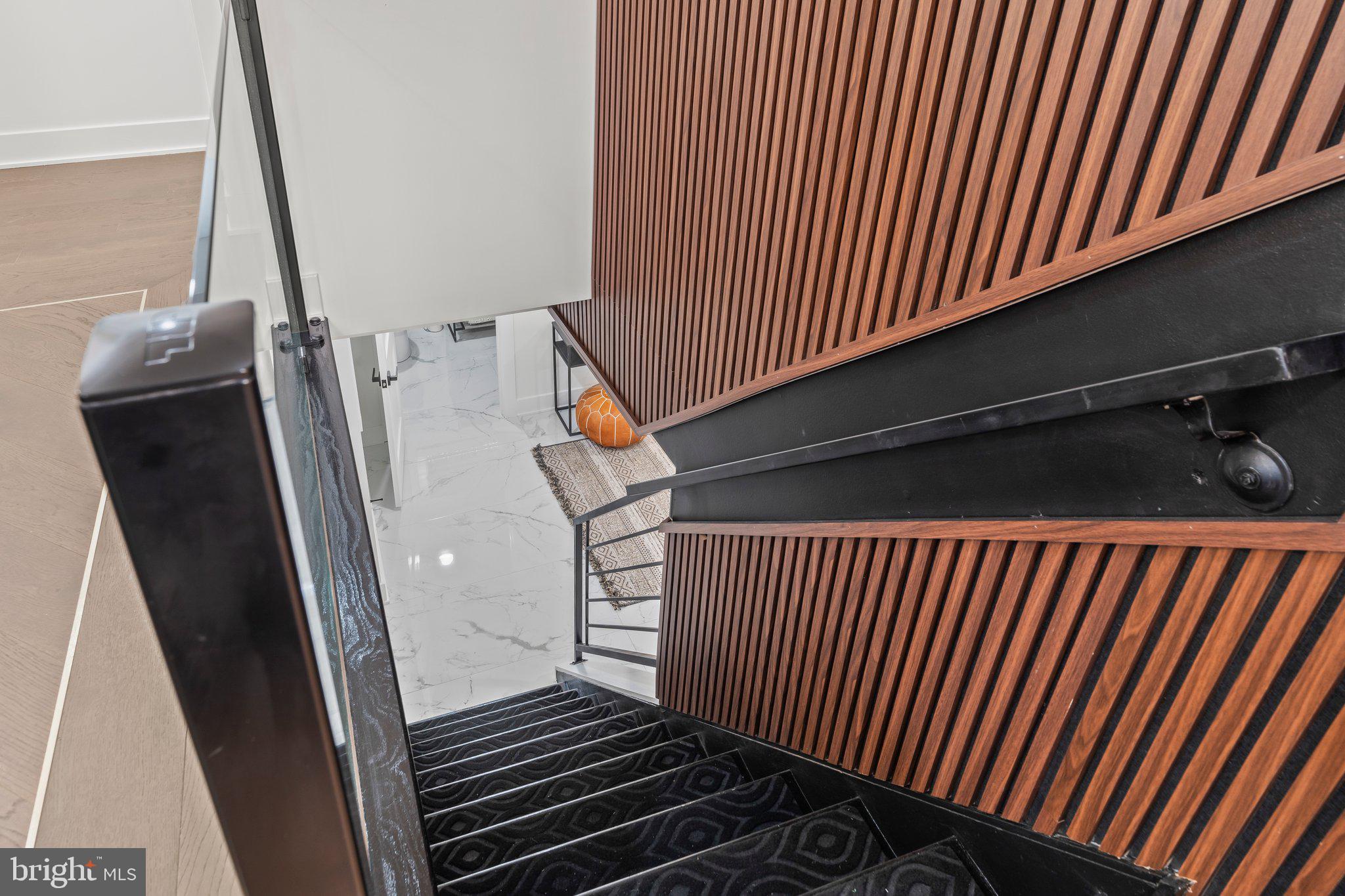 8336 Lynnewood Road Philadelphia, PA 19150 - Photo 24 of 35 Staircase