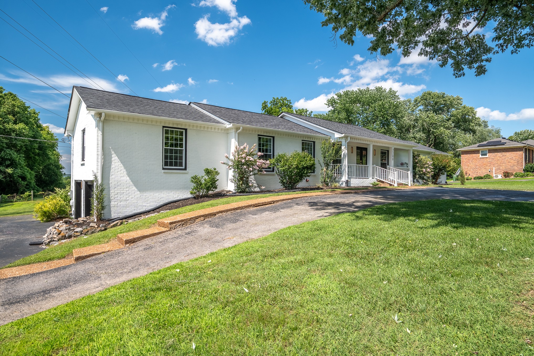 2208 Bowman Road Franklin, TN 37064 - Photo 5 of 66