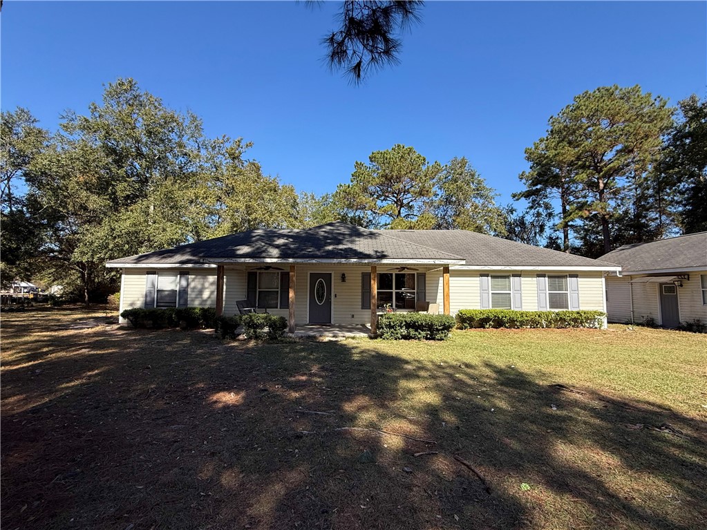 617 Robin Lane Folkston, GA 31537 - Photo 1 of 35