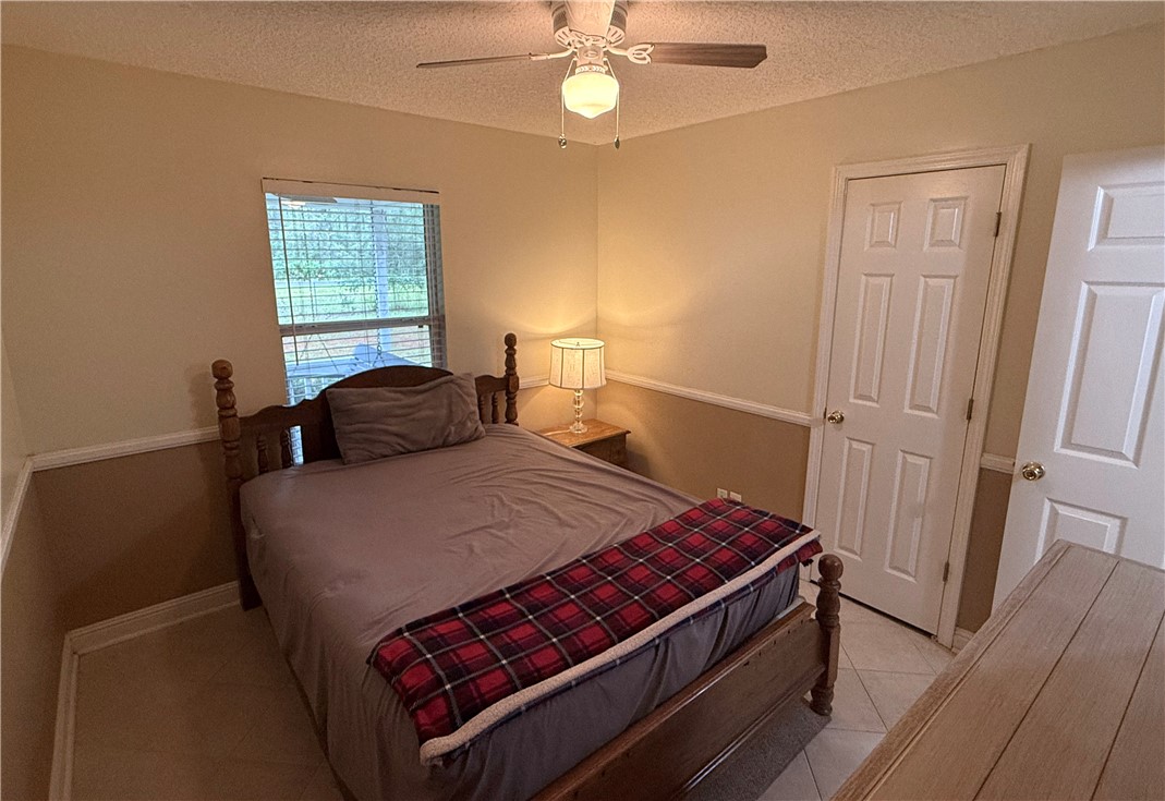 617 Robin Lane Folkston, GA 31537 - Photo 13 of 35
