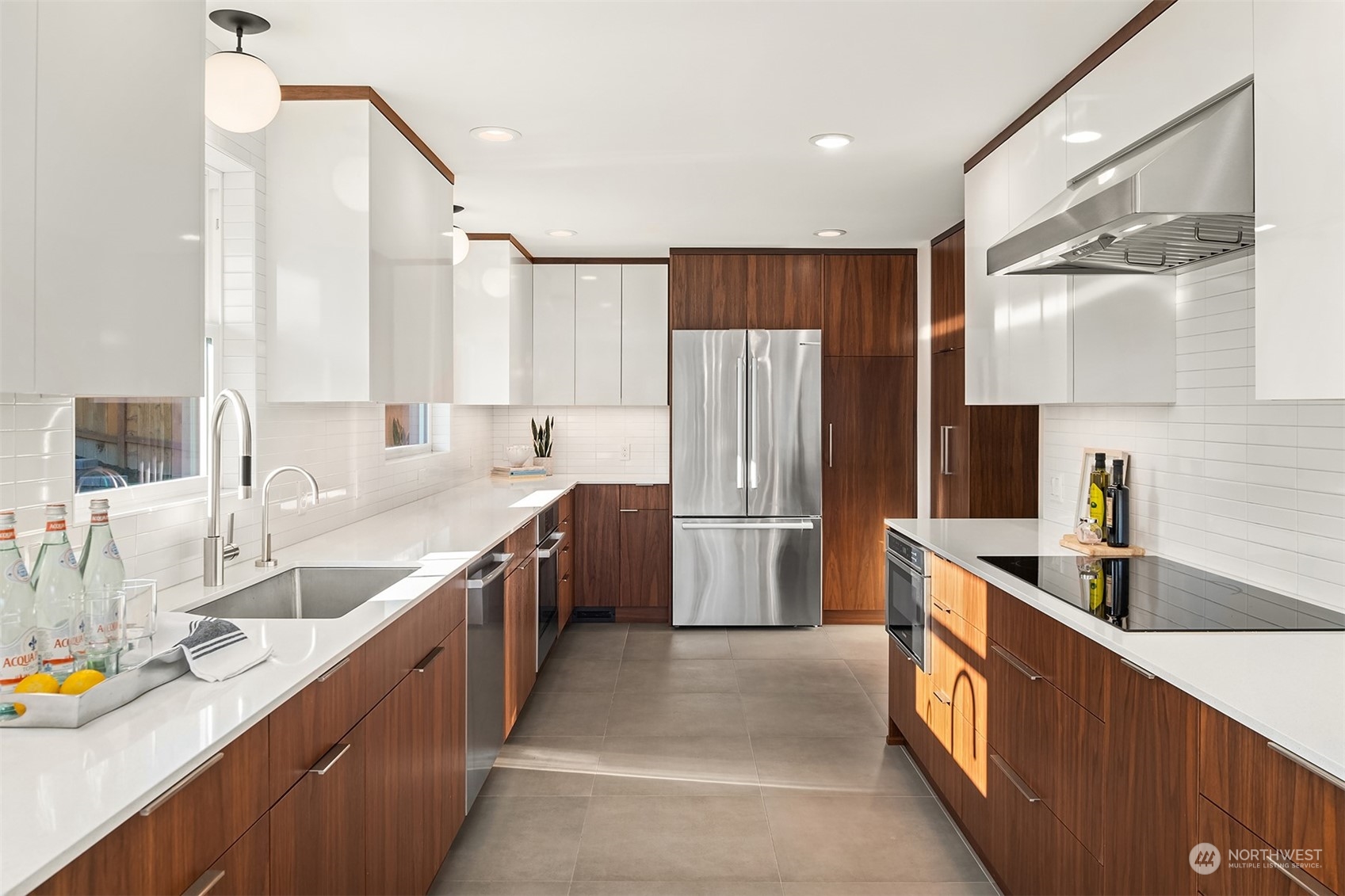 3001 West Emerson Street Seattle, WA 98199 - Photo 14 of 39