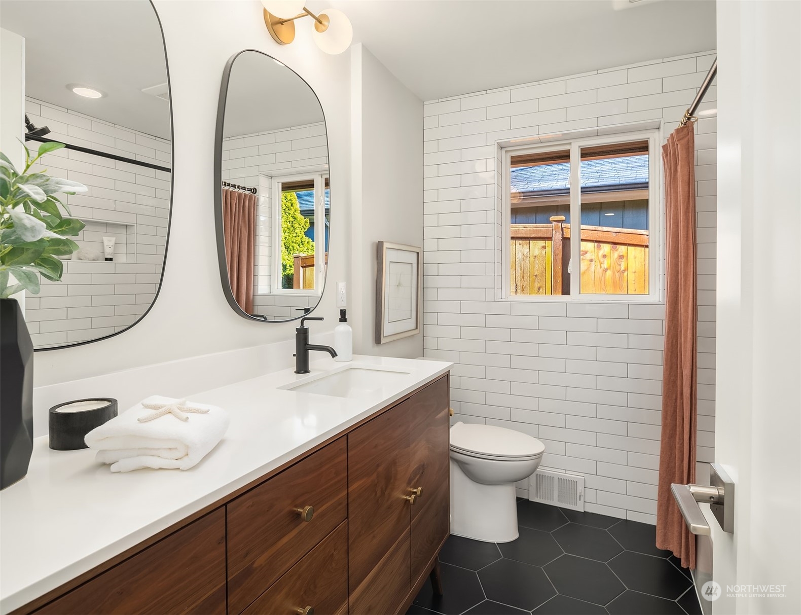 3001 West Emerson Street Seattle, WA 98199 - Photo 28 of 39