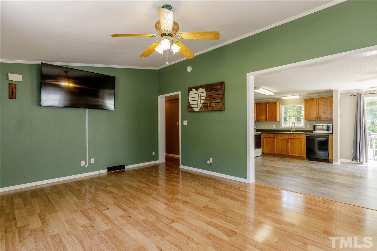 2716 Joyner Road Durham, NC 27704 - Photo 12 of 30 Gallery Image 12