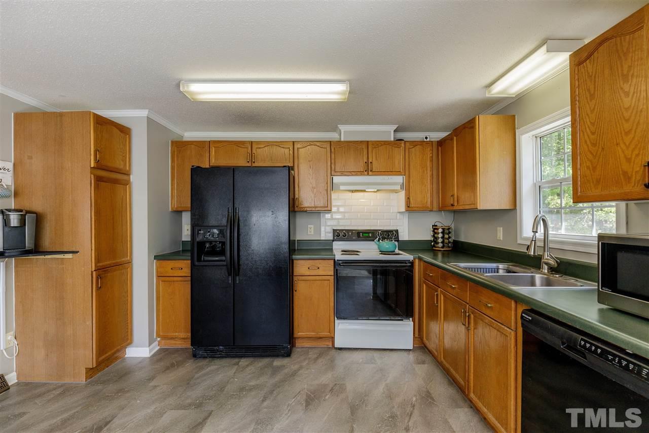 2716 Joyner Road Durham, NC 27704 - Photo 16 of 30 Gallery Image 16