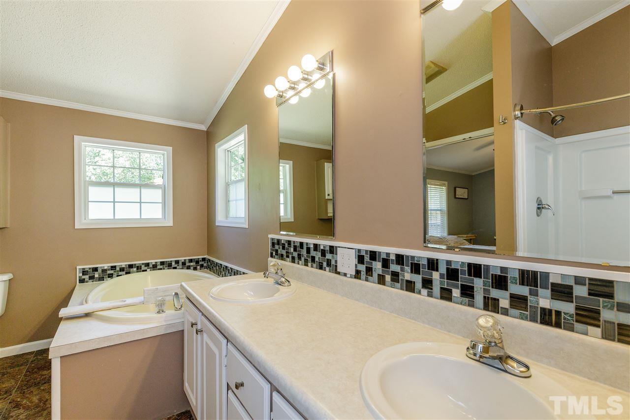 2716 Joyner Road Durham, NC 27704 - Photo 20 of 30 Gallery Image 20