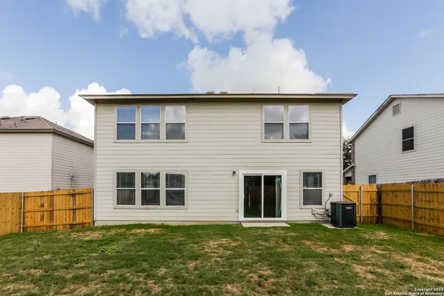 $2,005 | 121 Angus Way, Cibolo, TX 78108