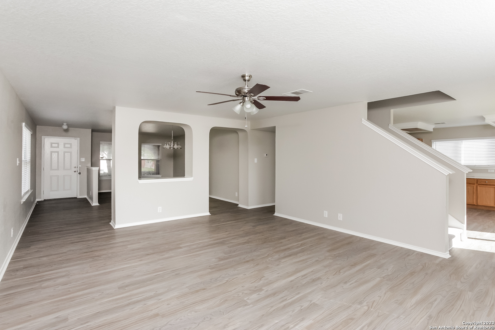 121 Angus Way Cibolo, TX 78108 - Photo 3 of 17