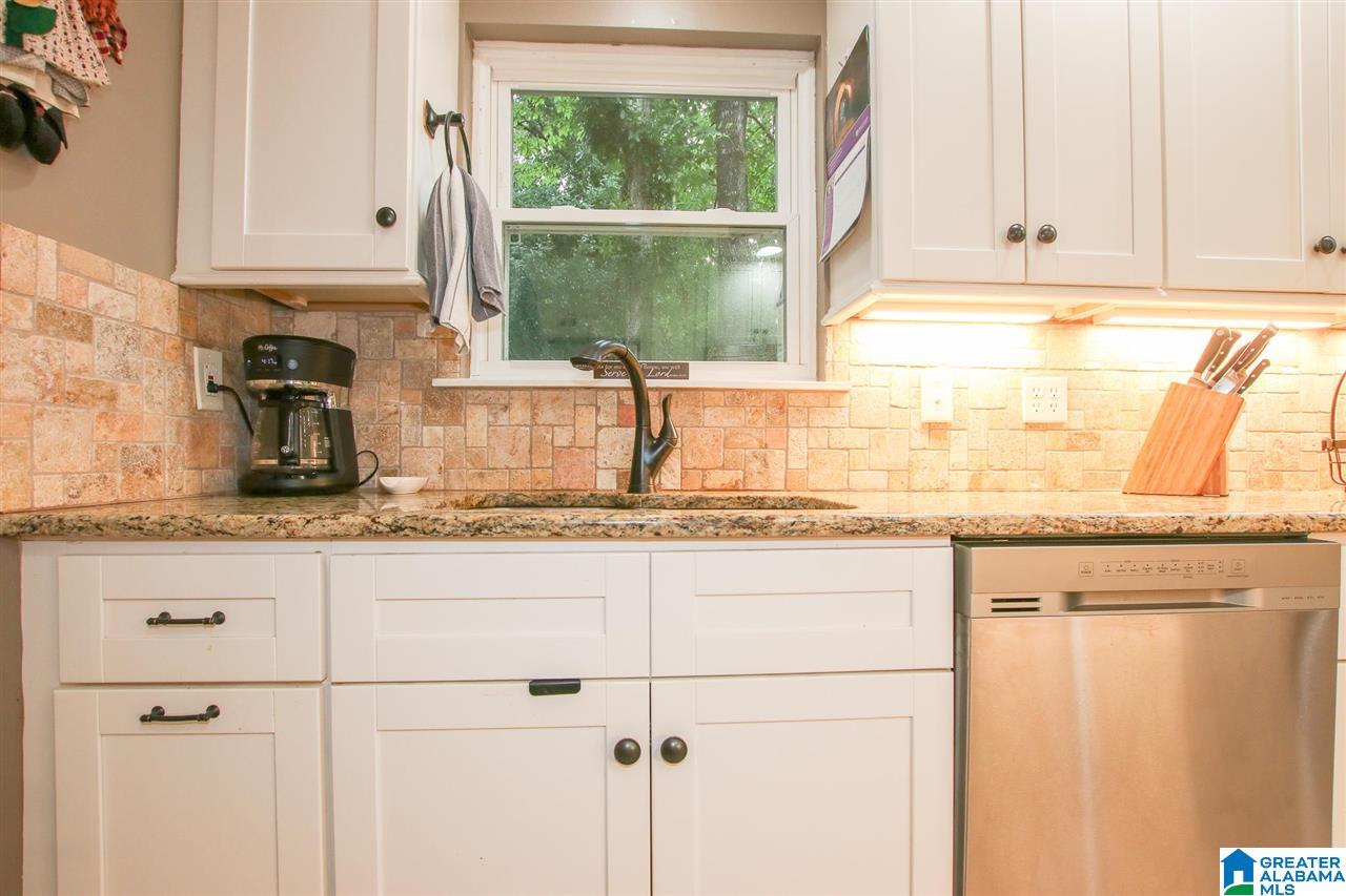 349 Stonebridge Road Birmingham, AL 35210 - Photo 15 of 38