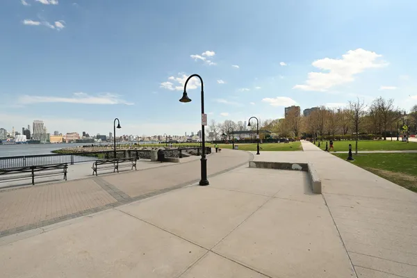 $2,595,000 | 1025 Maxwell Lane, Unit 212, Hoboken, NJ 07030