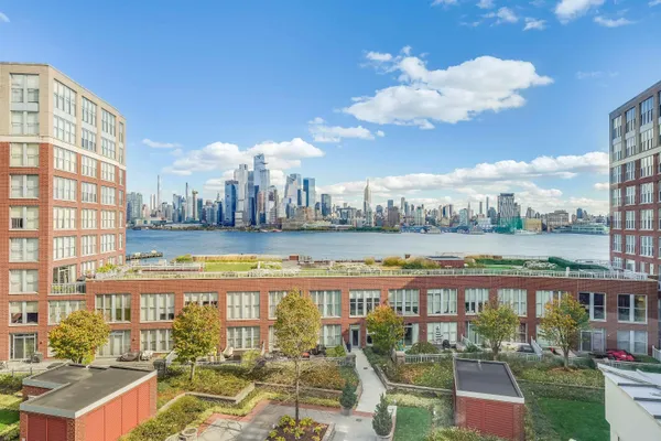$2,595,000 | 1025 Maxwell Lane, Unit 212, Hoboken, NJ 07030