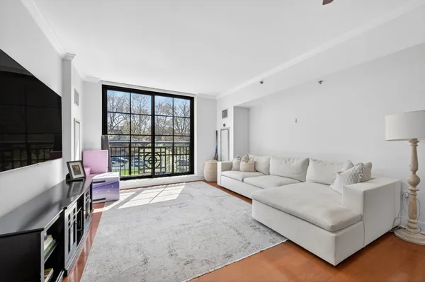 $2,595,000 | 1025 Maxwell Lane, Unit 212, Hoboken, NJ 07030